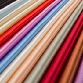 "Gamma" PSS-001 Набор атласных тканей для творчества 45см х 45см 2шт "Атекс" г. Пермь