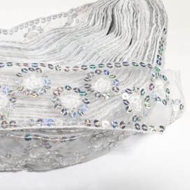 Тесьма капроновая с пайетками 55мм 18 м белый "Атекс" г. Пермь