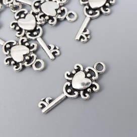 Подвеска металл "Ключик с сердечком" под серебро 2,6х1,2 см 15 шт "Атекс" г. Пермь