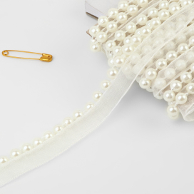 Лента декоративная с бусинами 13 мм 4,5 ± 0,5 м белый "Атекс" г. Пермь