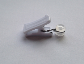 Зажим пластик с метал.крючком и евро-роликом 100 шт "Атекс" г. Пермь