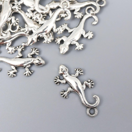 Подвеска металл "Ящерка" под серебро 2,3х1,2 см 20 шт "Атекс" г. Пермь